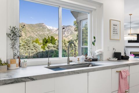 Tiny photo for 4394 S STAFFORD CT, Provo, UT 84604 (MLS # 2153505)