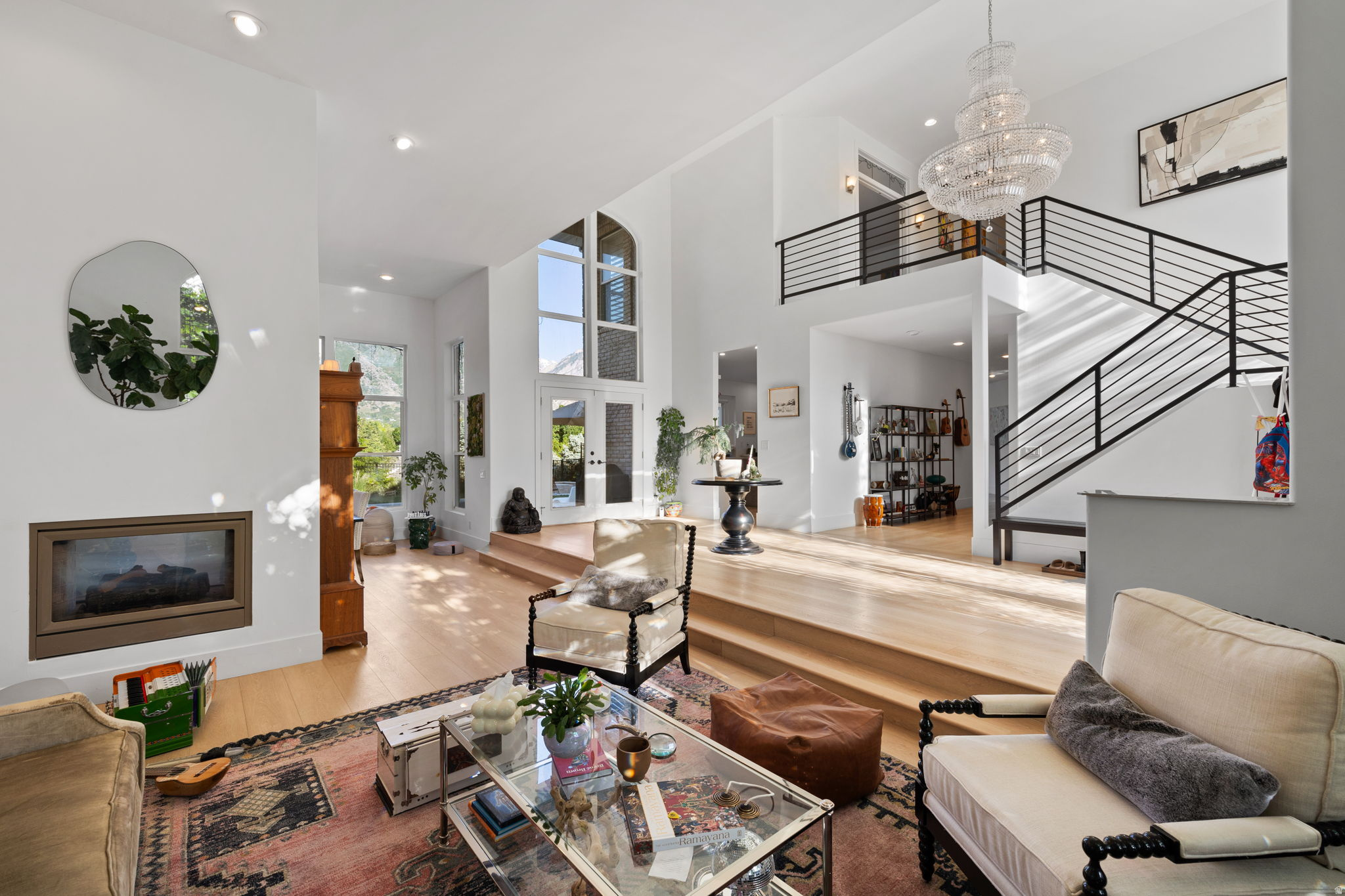 VINTAGE - Residential