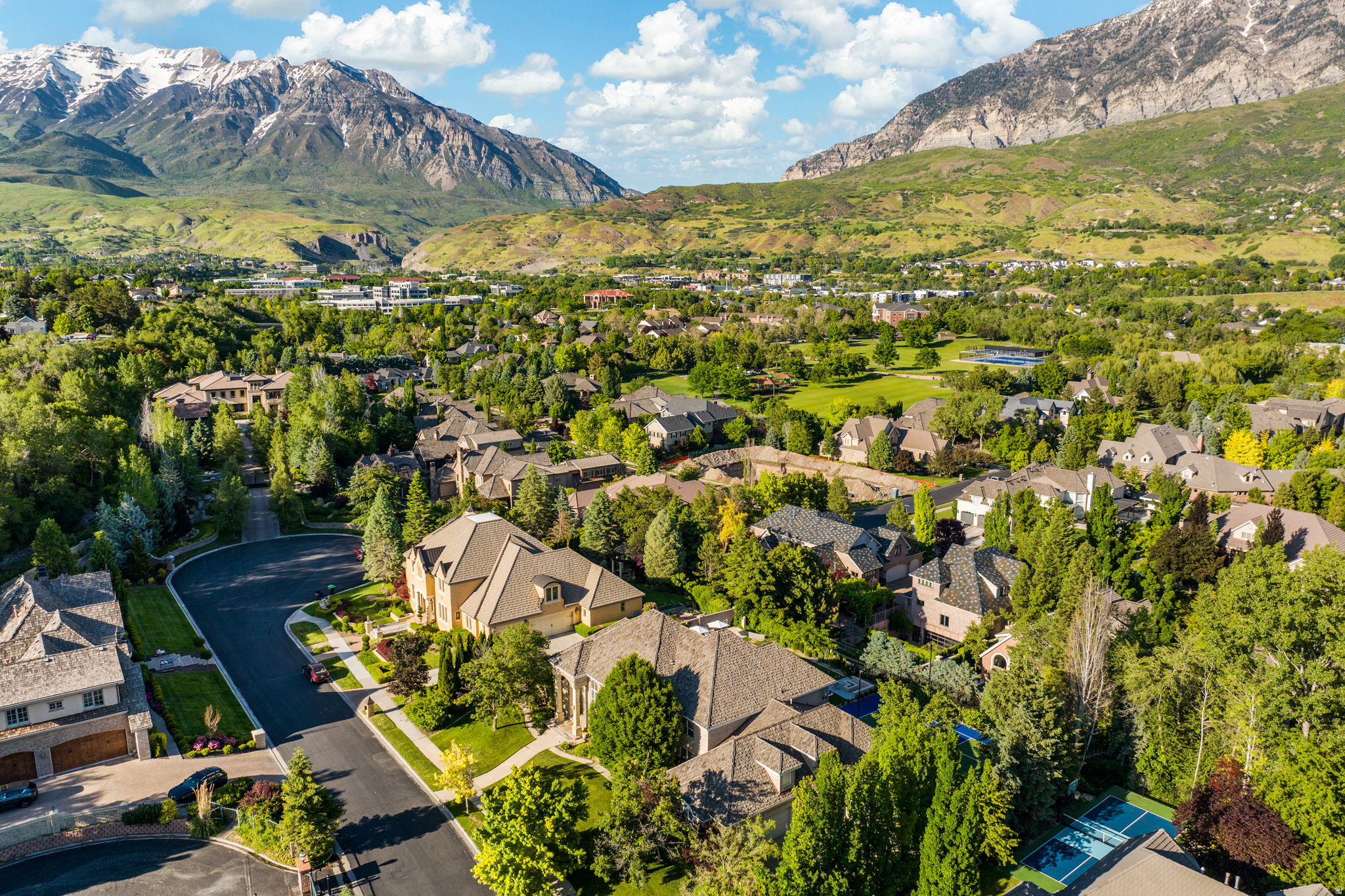 VINTAGE - Residential