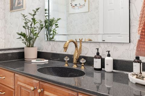 Tiny photo for 4394 S STAFFORD CT, Provo, UT 84604 (MLS # 2153505)