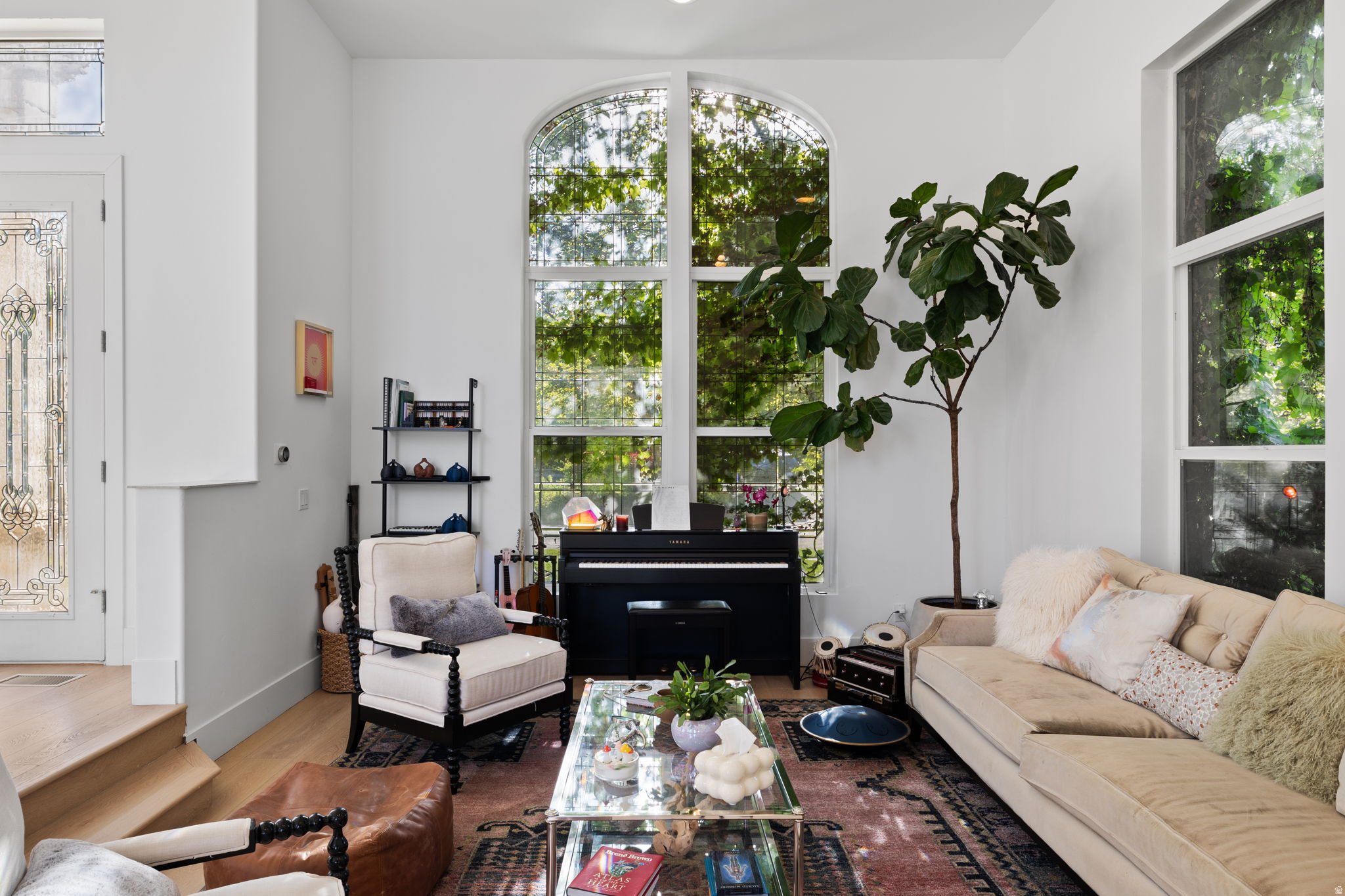 VINTAGE - Residential