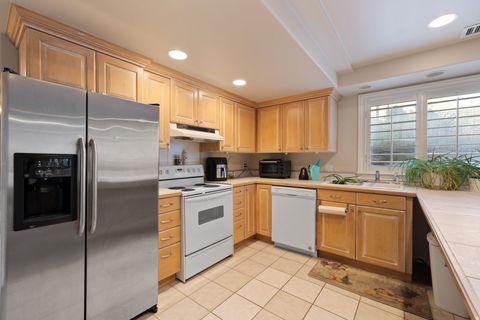 Tiny photo for 4394 S STAFFORD CT, Provo, UT 84604 (MLS # 2153505)