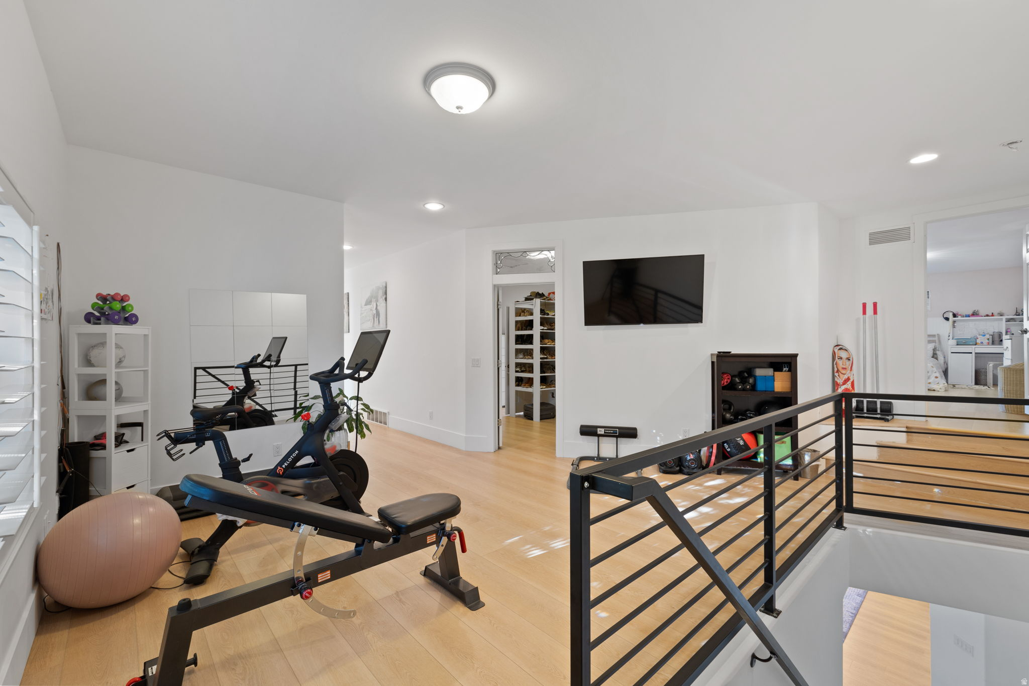 VINTAGE - Residential