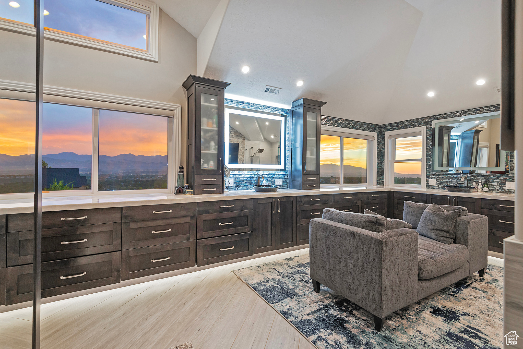 THE COVE AT BEAR CAN - Residential