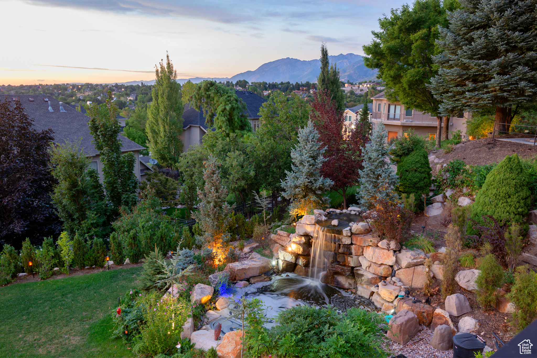 THE COVE AT BEAR CAN - Residential