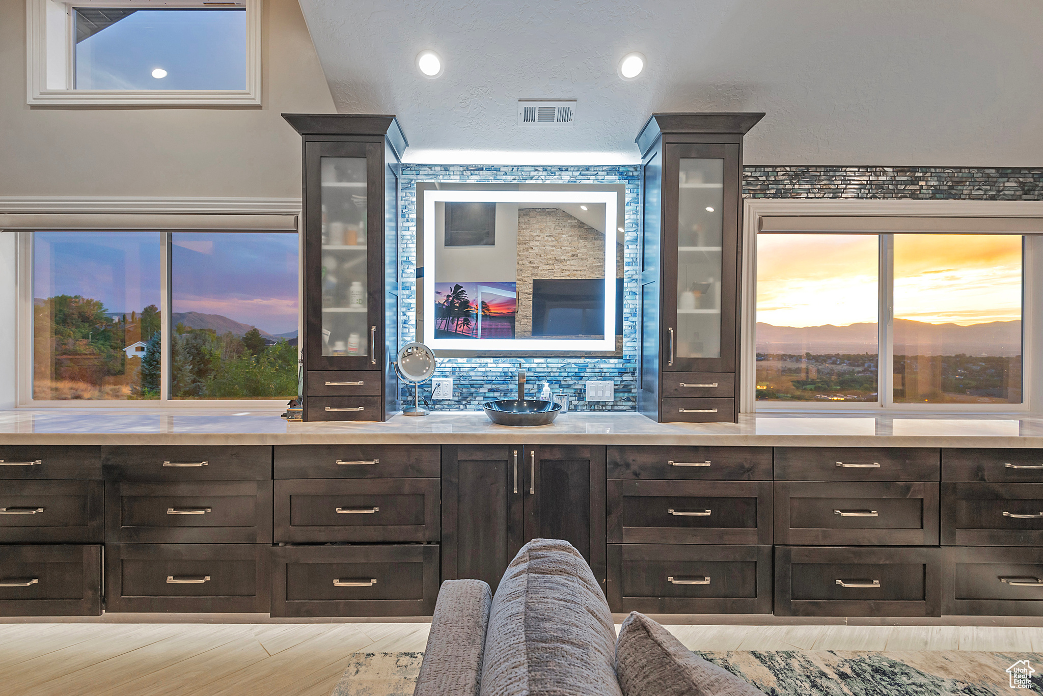 THE COVE AT BEAR CAN - Residential