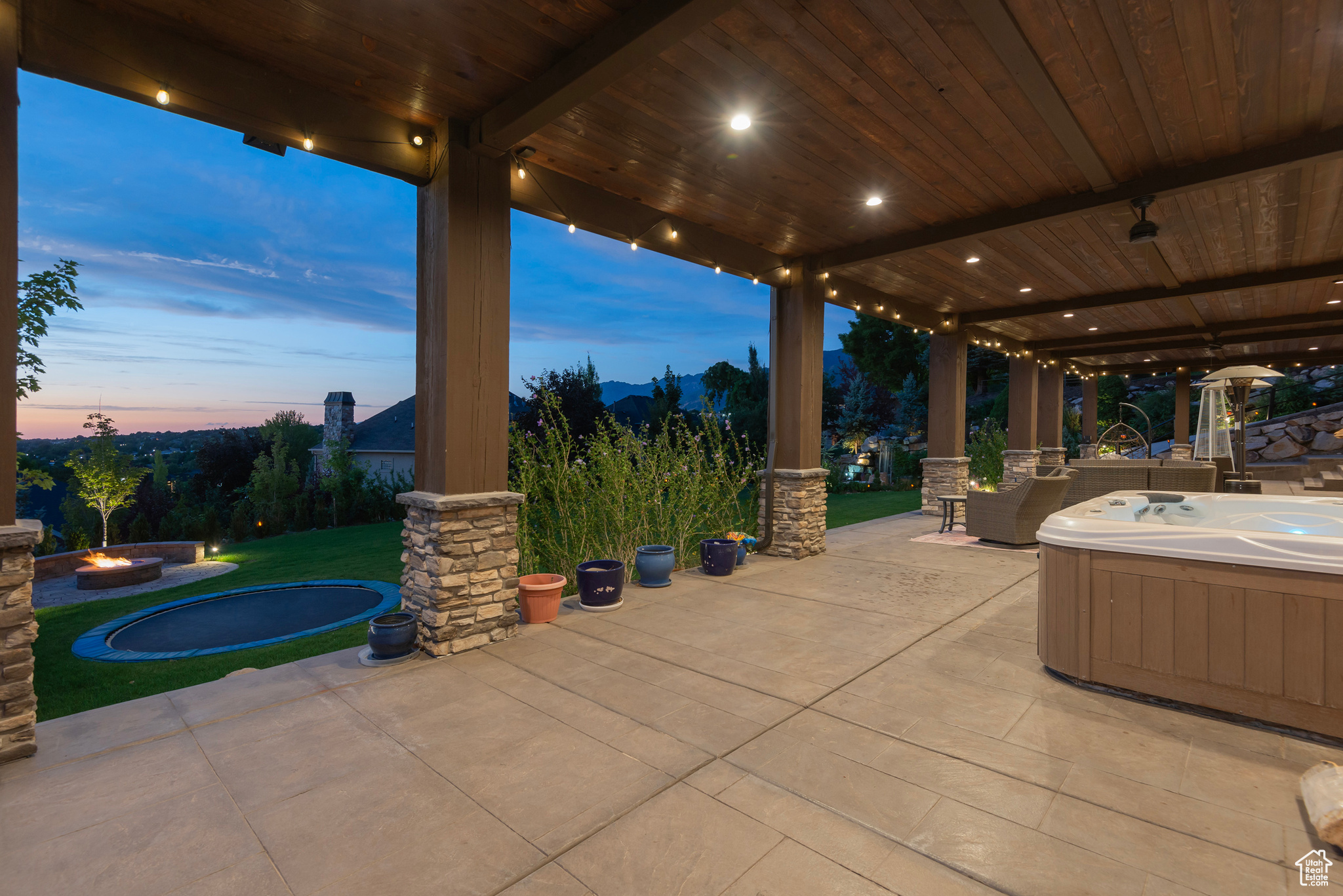 THE COVE AT BEAR CAN - Residential