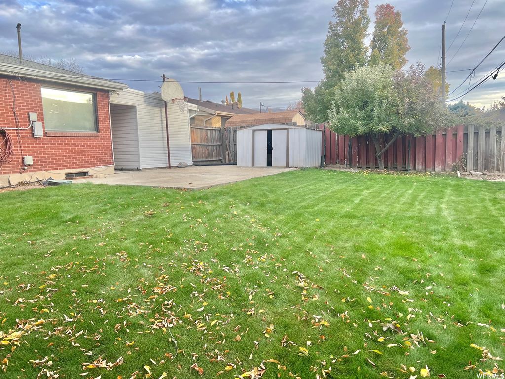 Photo of 1016 S 400 W, Bountiful, UT 84010 (MLS # 2128114)