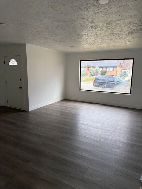 Tiny photo for 1016 S 400 W, Bountiful, UT 84010 (MLS # 2128114)