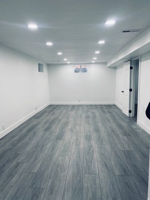 Tiny photo for 1016 S 400 W, Bountiful, UT 84010 (MLS # 2128114)