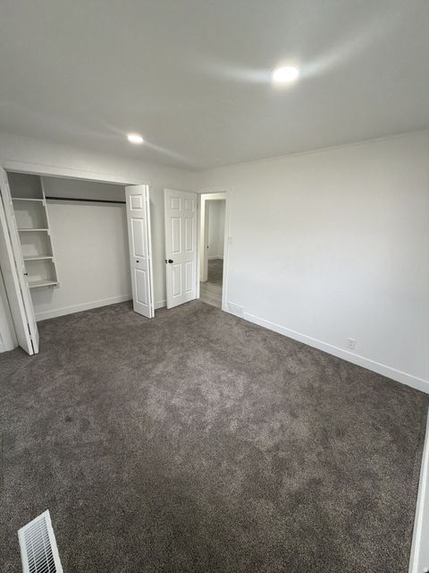 Tiny photo for 1016 S 400 W, Bountiful, UT 84010 (MLS # 2128114)