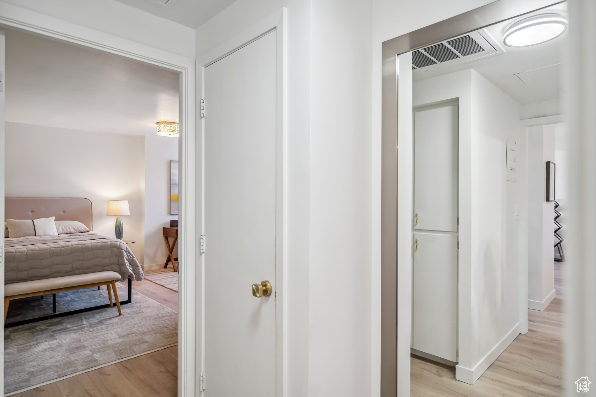 BONNEVILLE TOWER - Residential