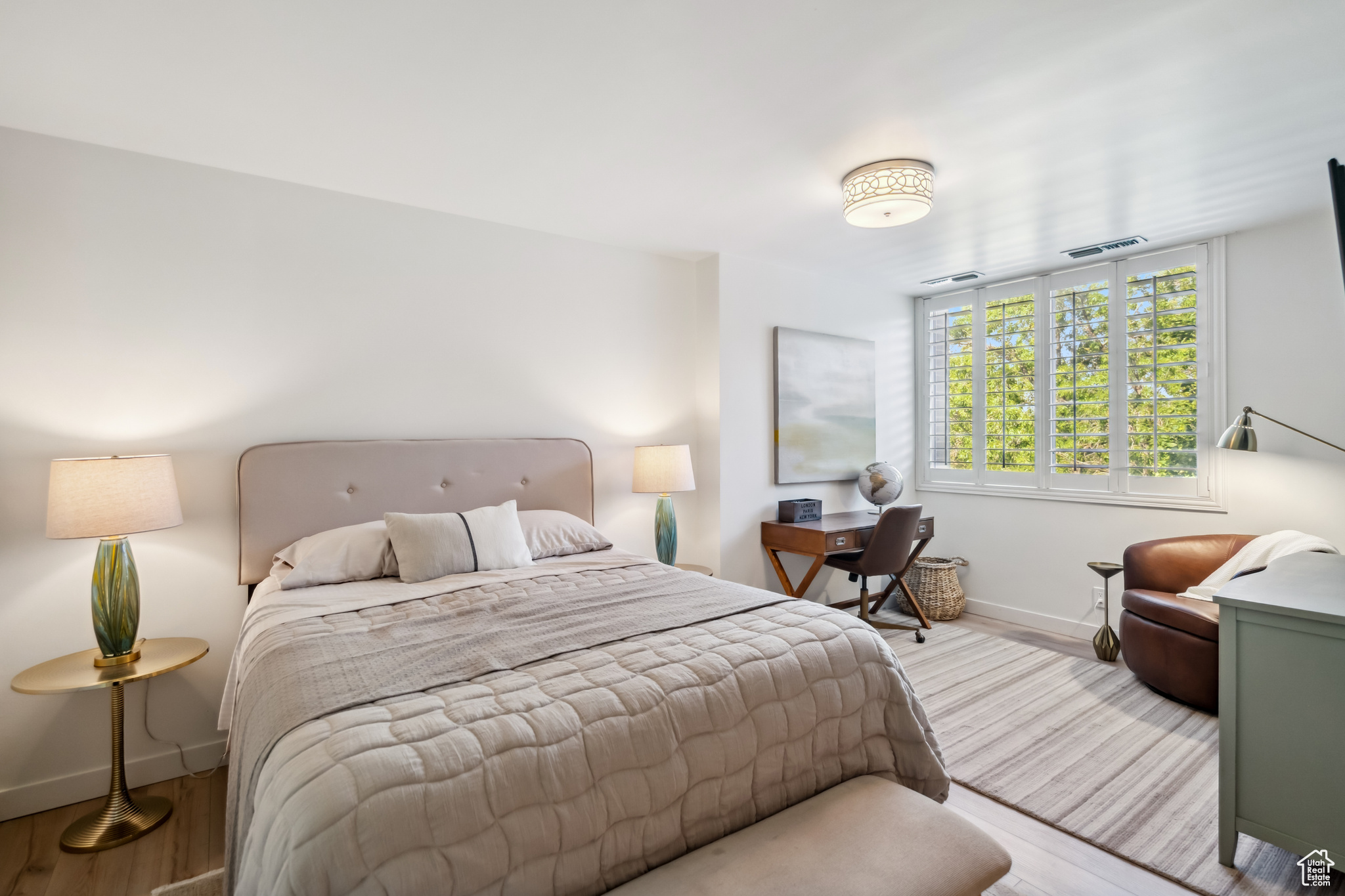 BONNEVILLE TOWER - Residential