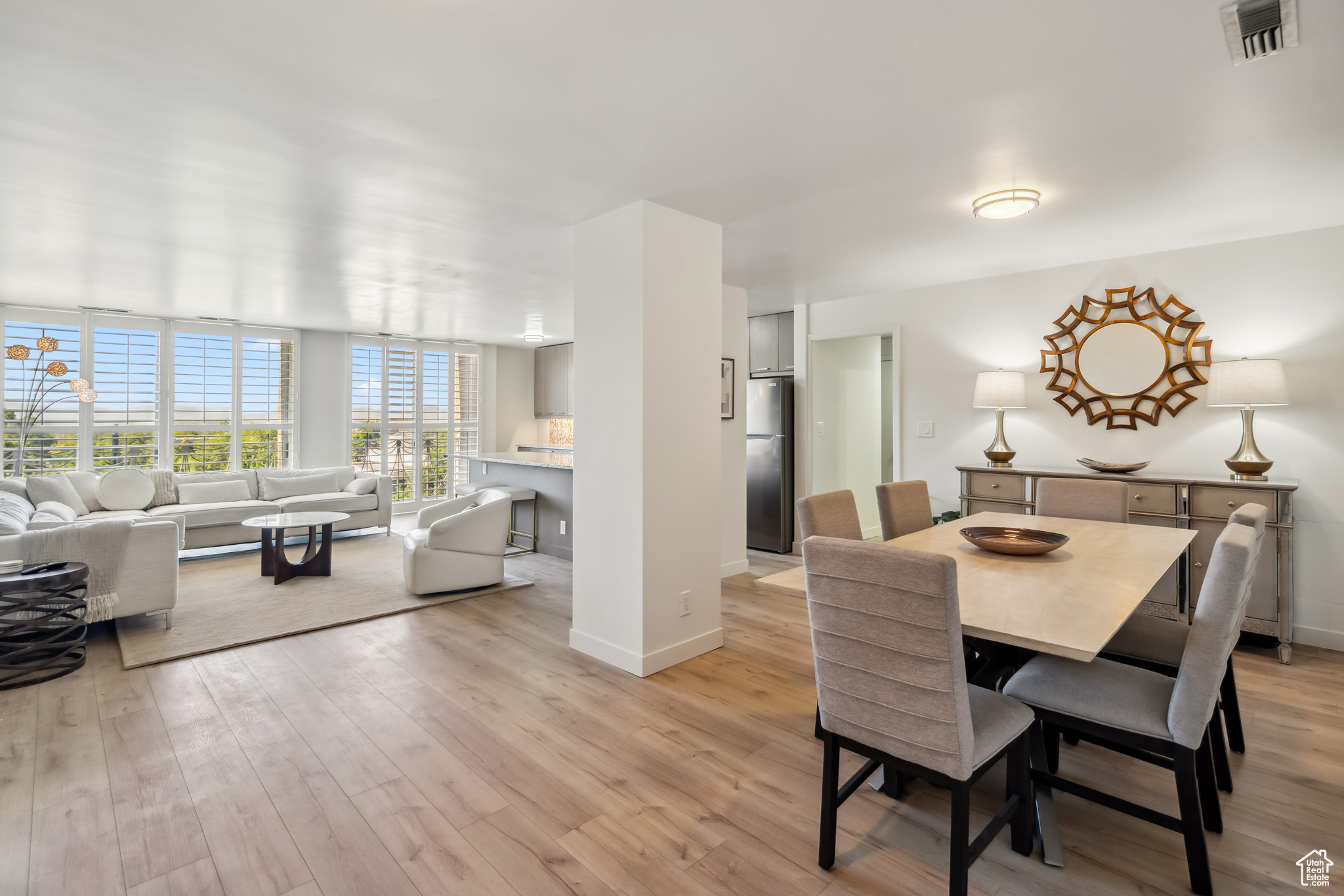 BONNEVILLE TOWER - Residential