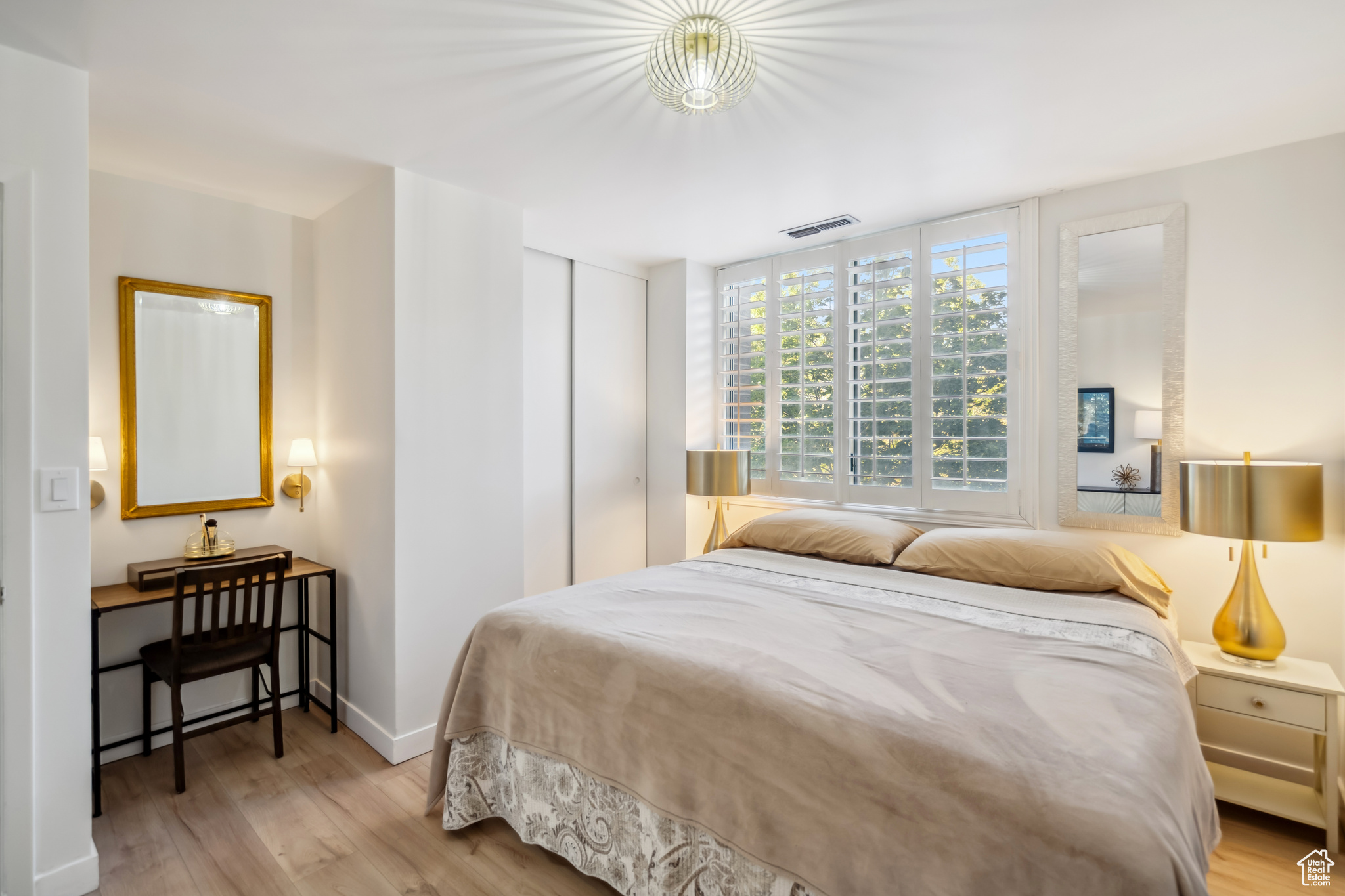 BONNEVILLE TOWER - Residential