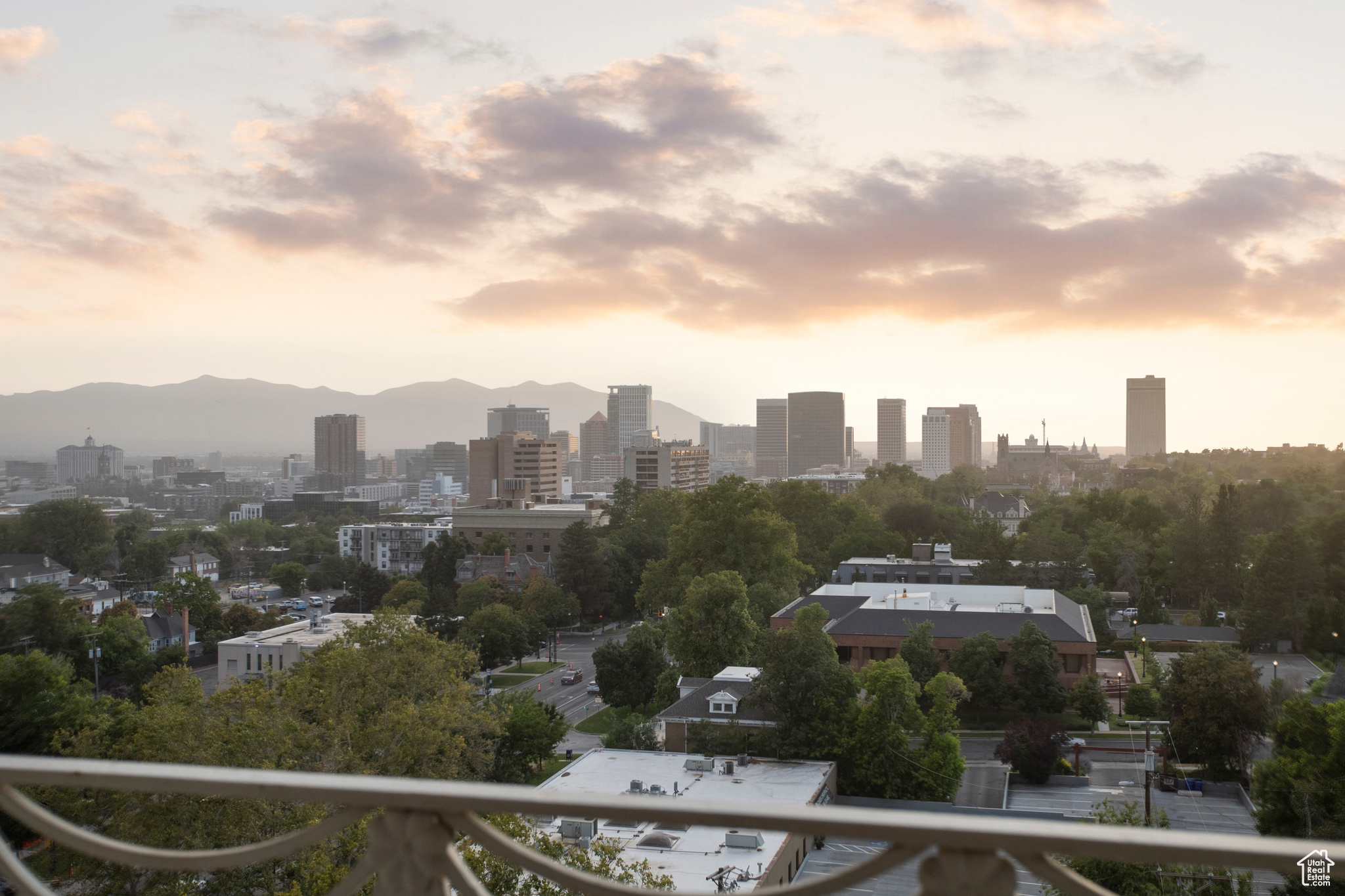 BONNEVILLE T - Residential