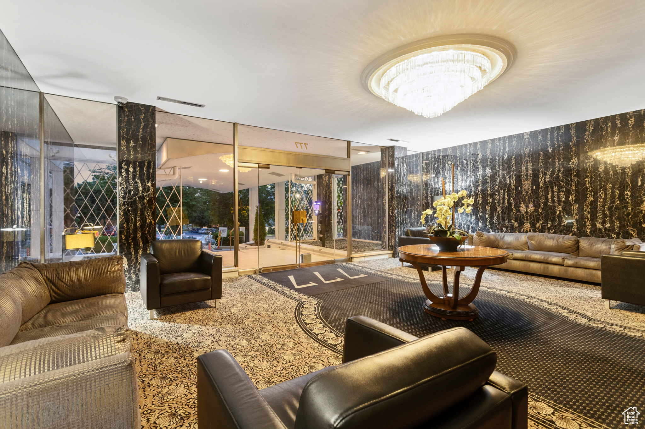 BONNEVILLE T - Residential