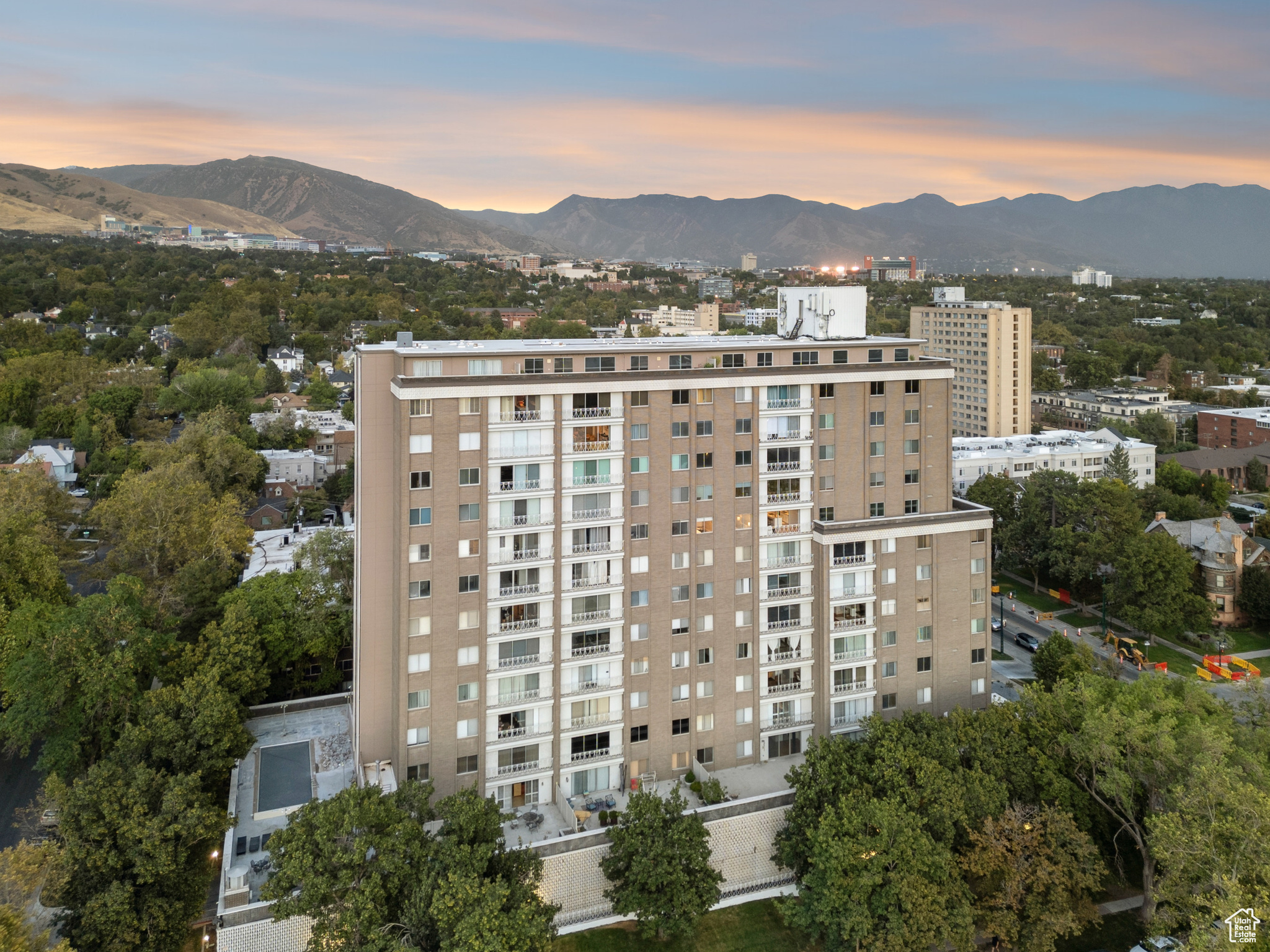 BONNEVILLE T - Residential