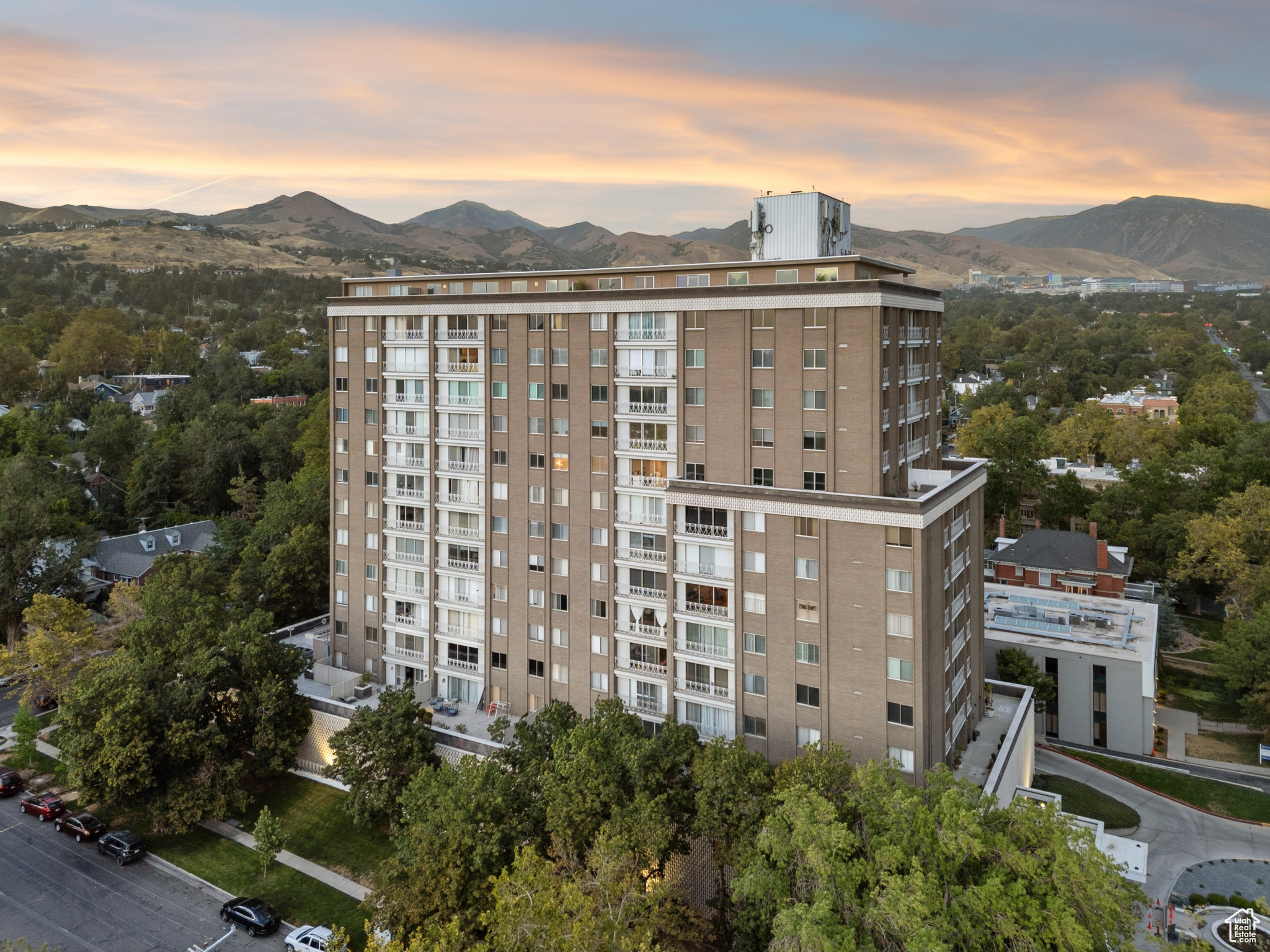 BONNEVILLE T - Residential