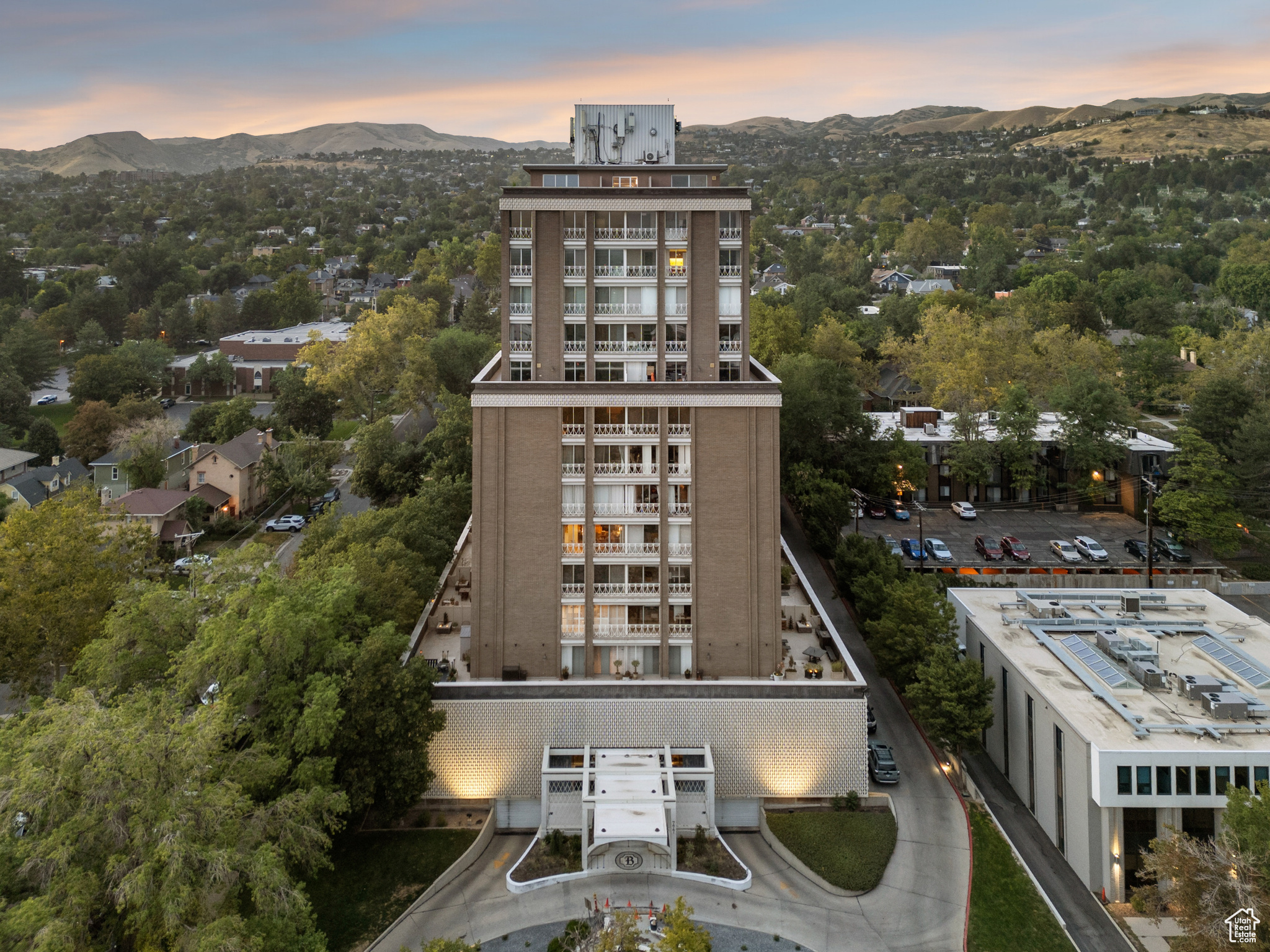 BONNEVILLE T - Residential