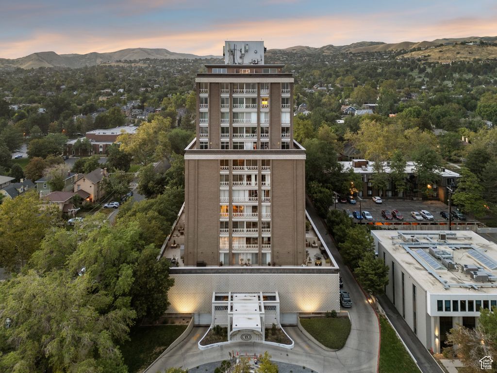 Photo of 777 E SOUTH TEMPLE St #10D, Salt Lake City, UT 84102 (MLS # 2105283)