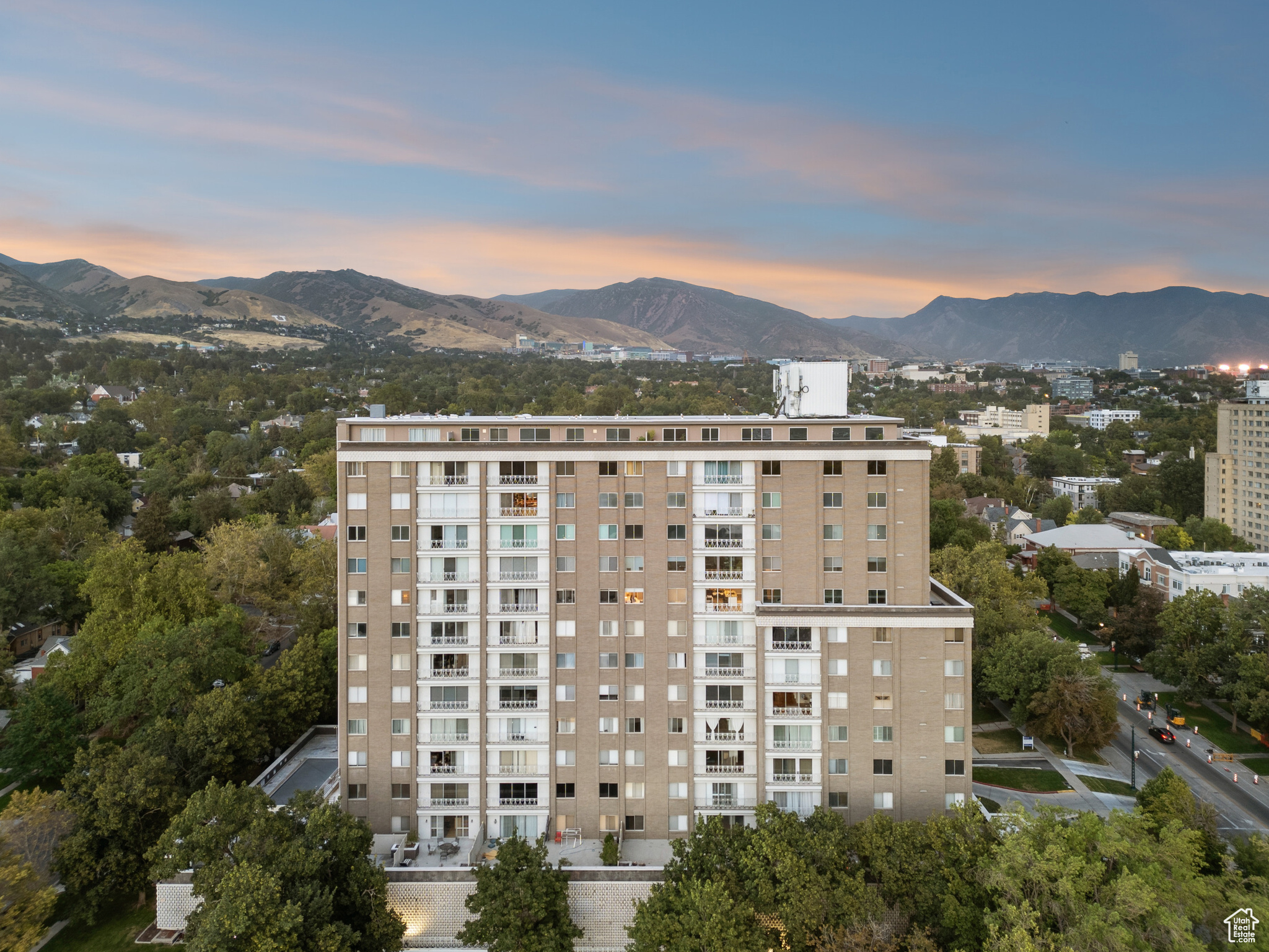 BONNEVILLE T - Residential