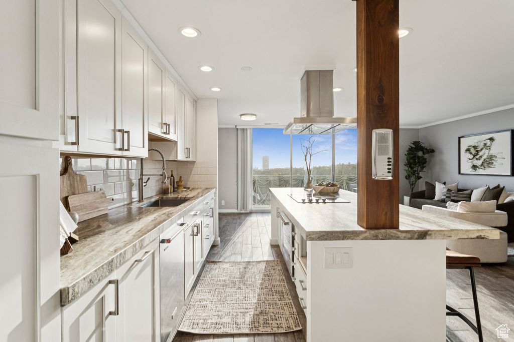 Photo of 777 E SOUTH TEMPLE St #10D, Salt Lake City, UT 84102 (MLS # 2105283)