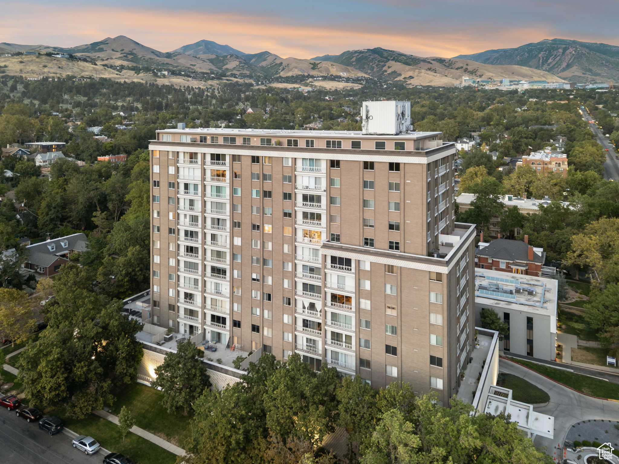 BONNEVILLE T - Residential