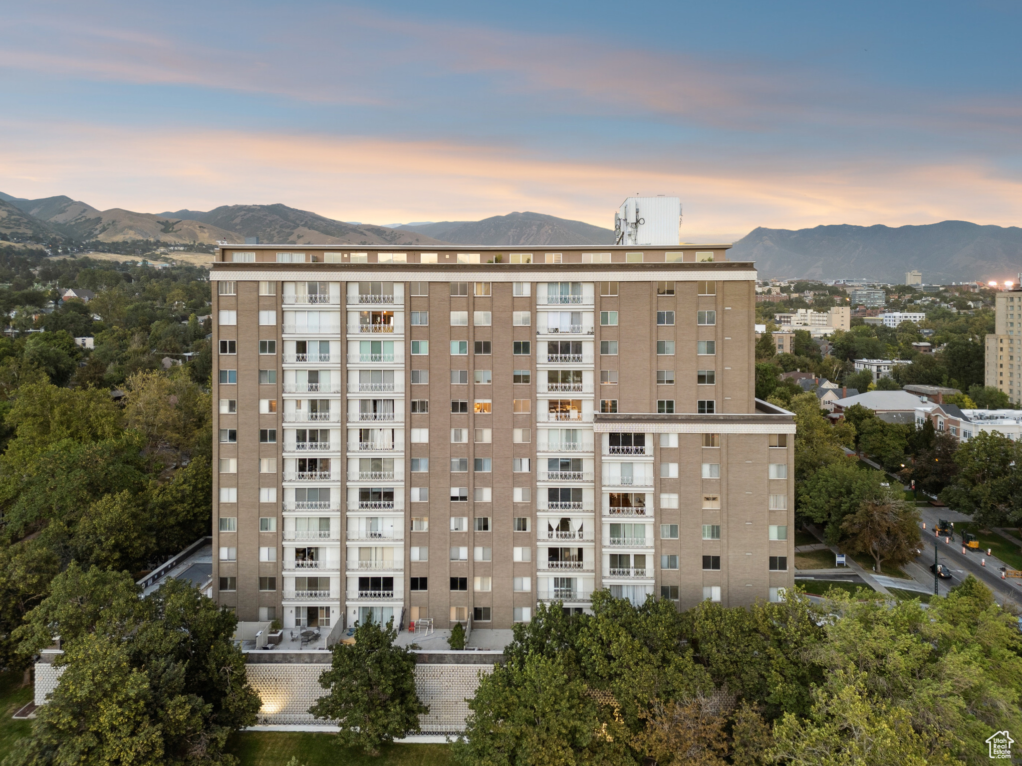 BONNEVILLE T - Residential