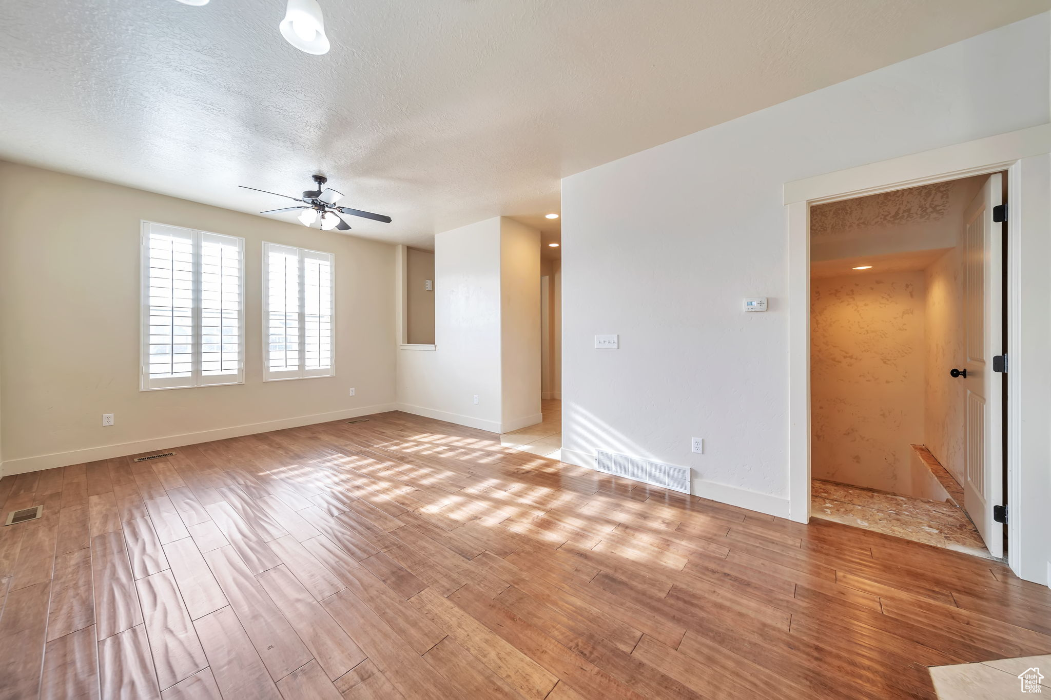 KENNECOTT - Residential