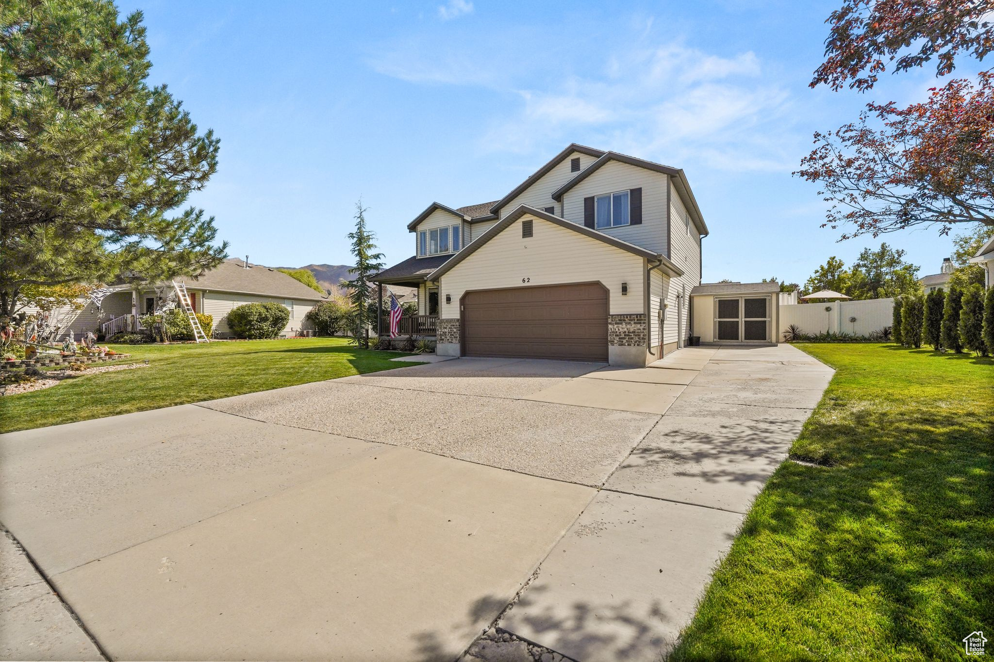 GOLF COURSE ISLAND - Residential