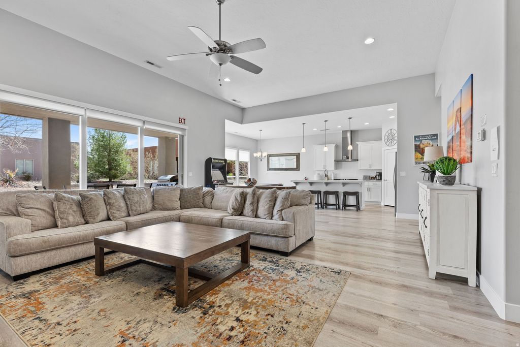 Photo of 3211 S HIDEAWAY PL, Hurricane, UT 84737 (MLS # 2134730)