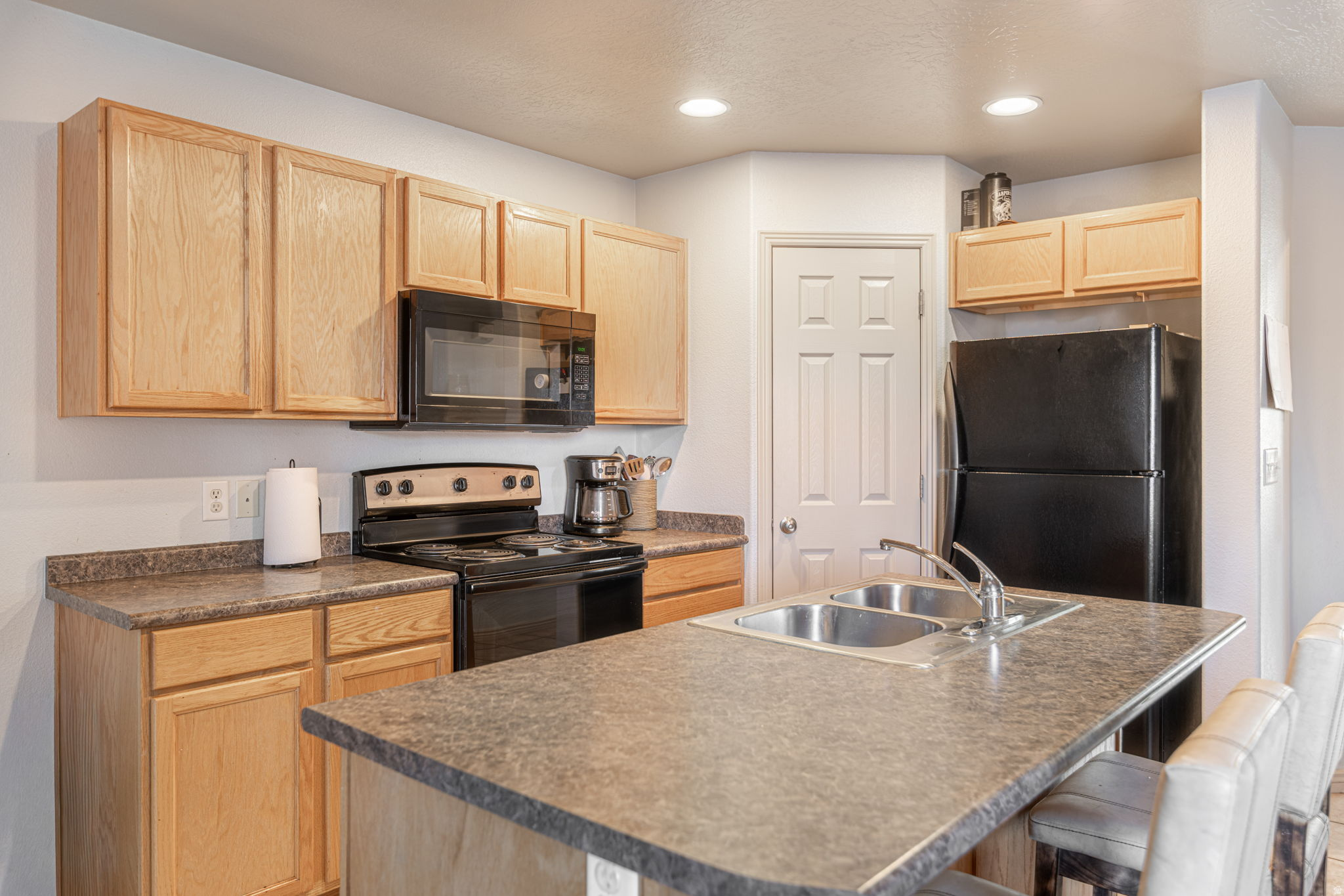 HIDDEN VALLEY TOWN HOMES PUD PH 1 - Residential