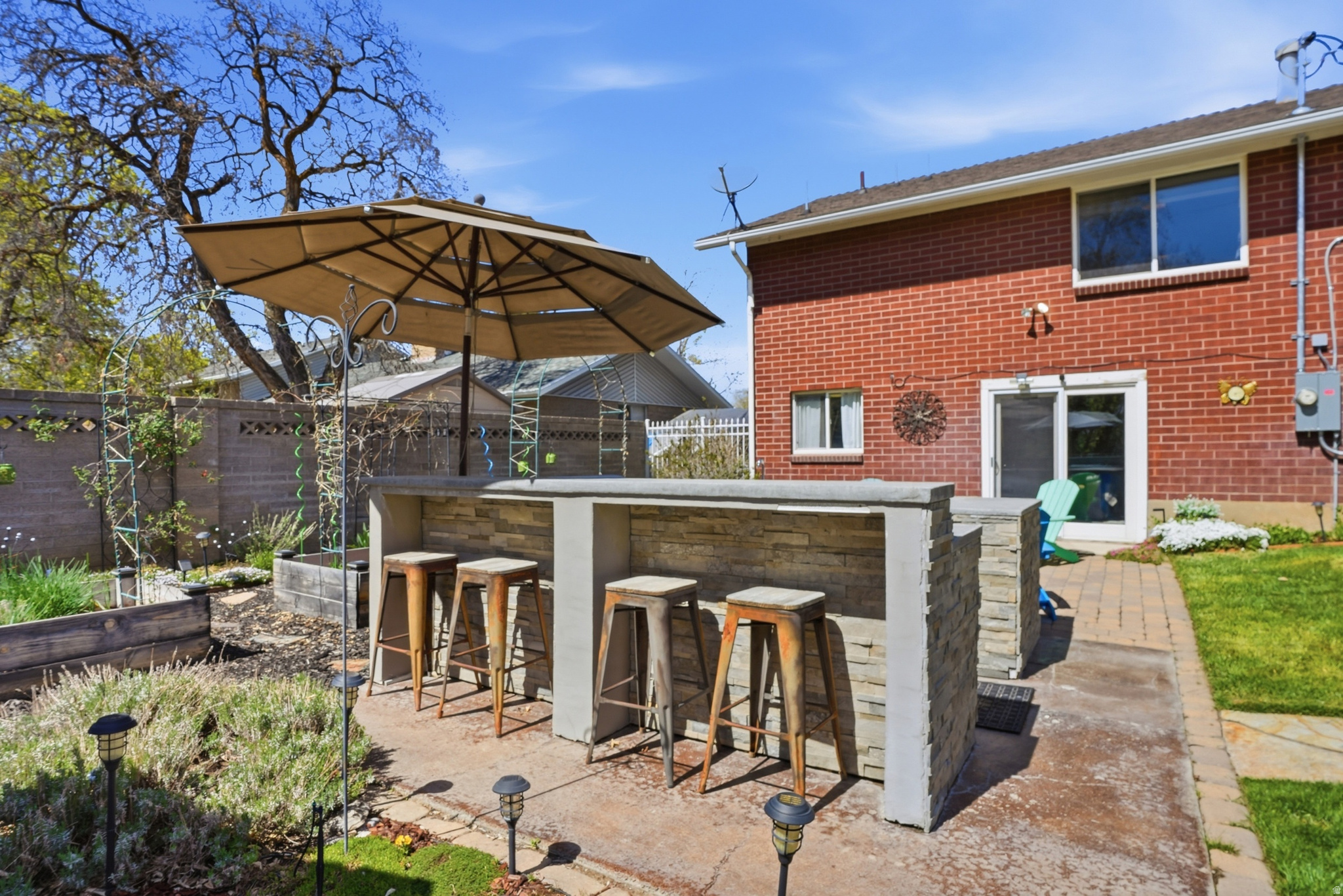 SOUTHLAND TERRACE #2 - Residential