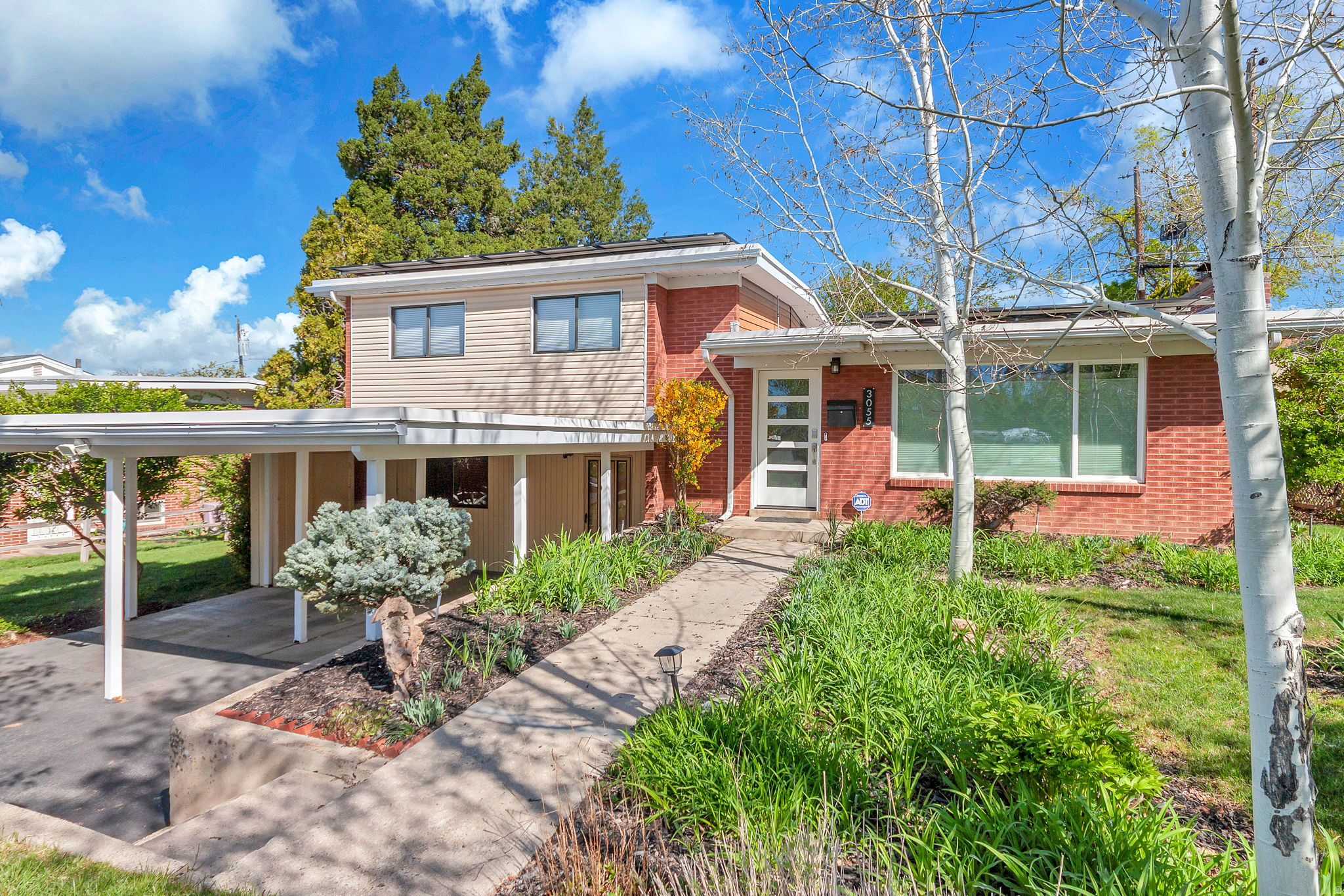 HOLLADAY HILLS - Residential