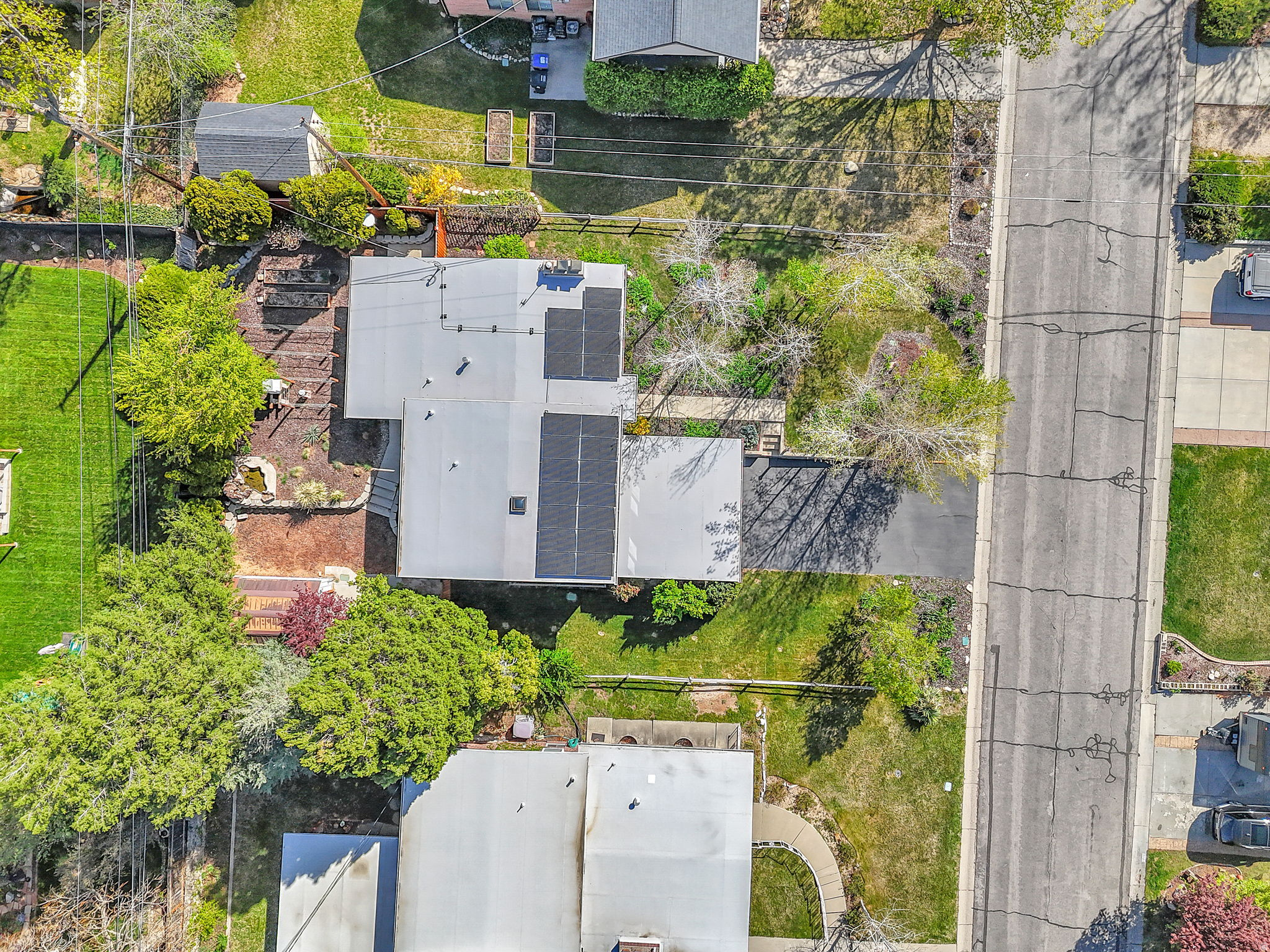 HOLLADAY HILLS - Residential