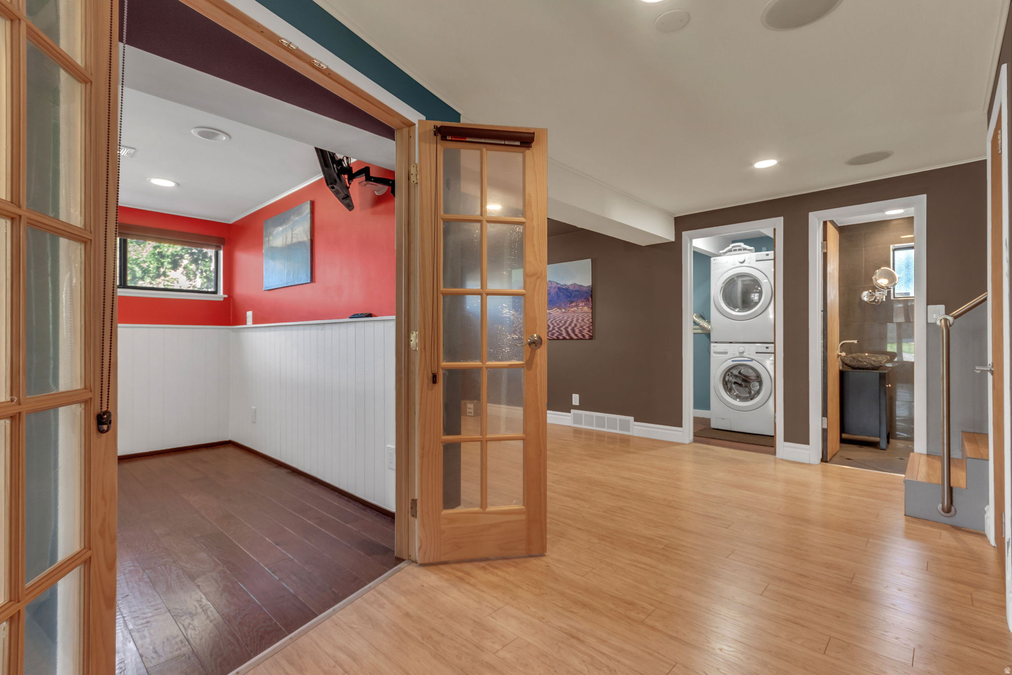 HOLLADAY HILLS - Residential