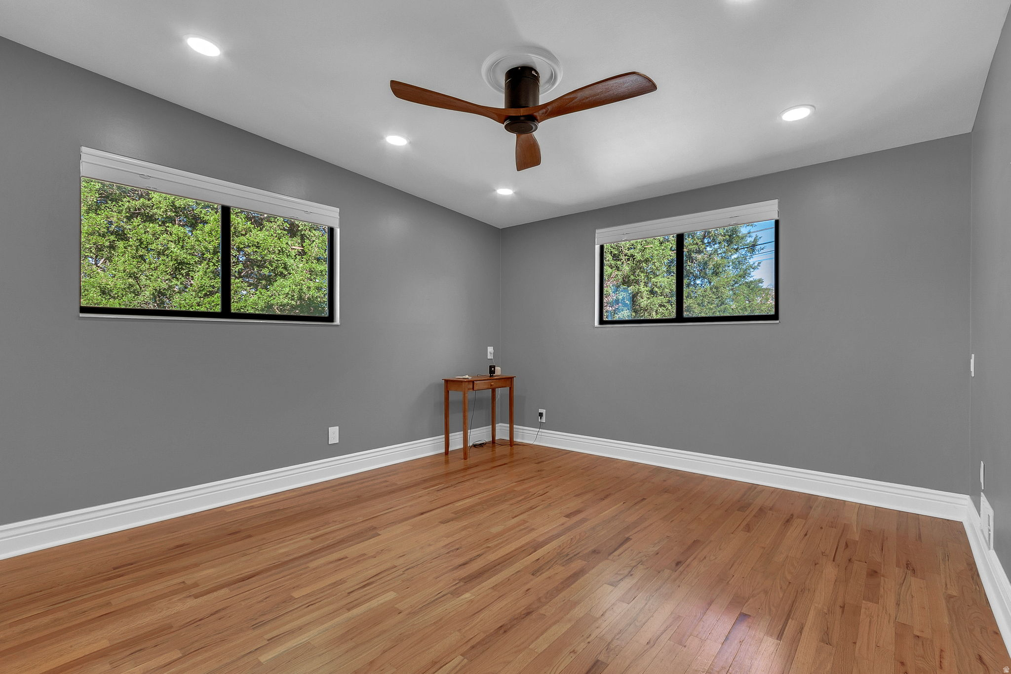 HOLLADAY HILLS - Residential