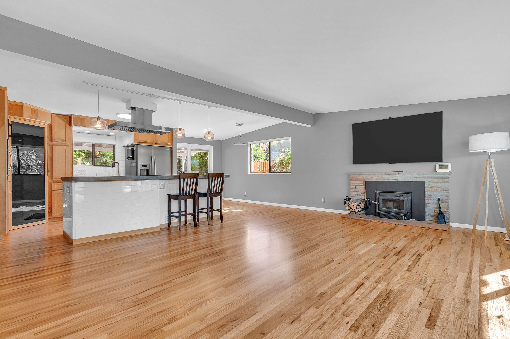 HOLLADAY HILLS - Residential