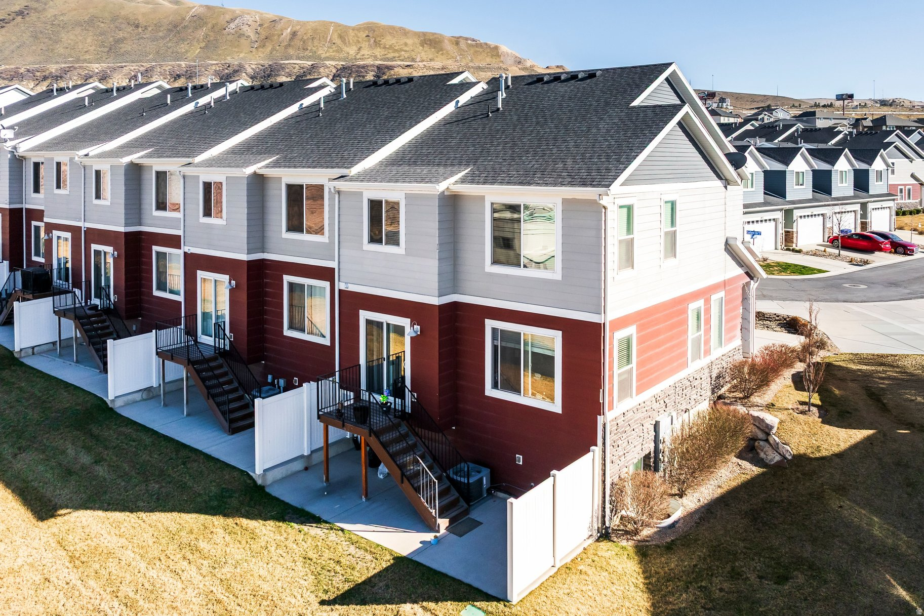 INDEPENDENCE - Residential