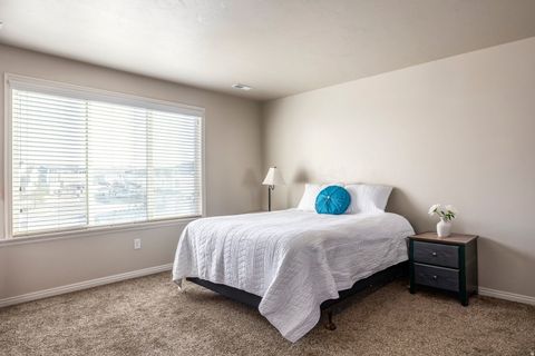 Tiny photo for 688 W GALLANT DR, Bluffdale, UT 84065 (MLS # 2144562)
