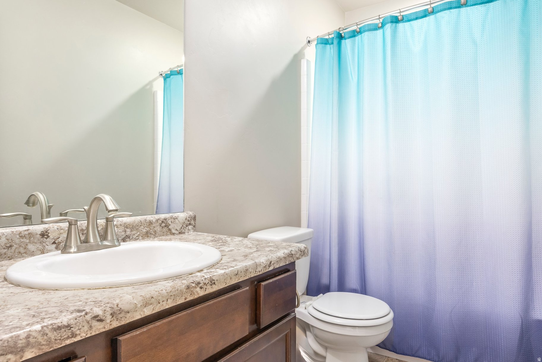 INDEPENDENCE - Residential