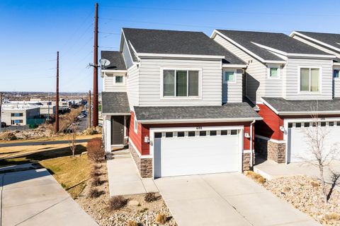 Tiny photo for 688 W GALLANT DR, Bluffdale, UT 84065 (MLS # 2144562)