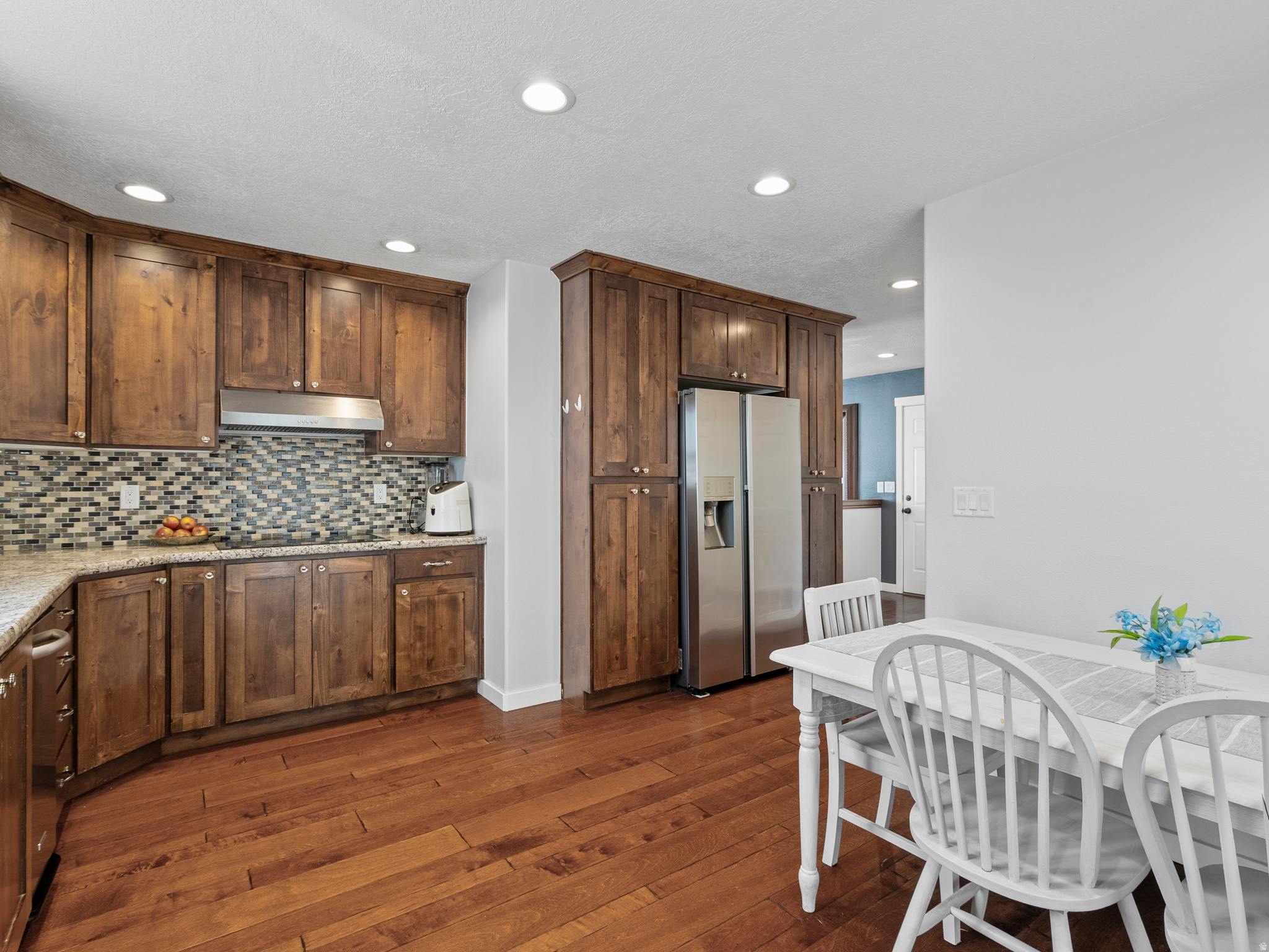 NORTH MEADOW - Residential Income