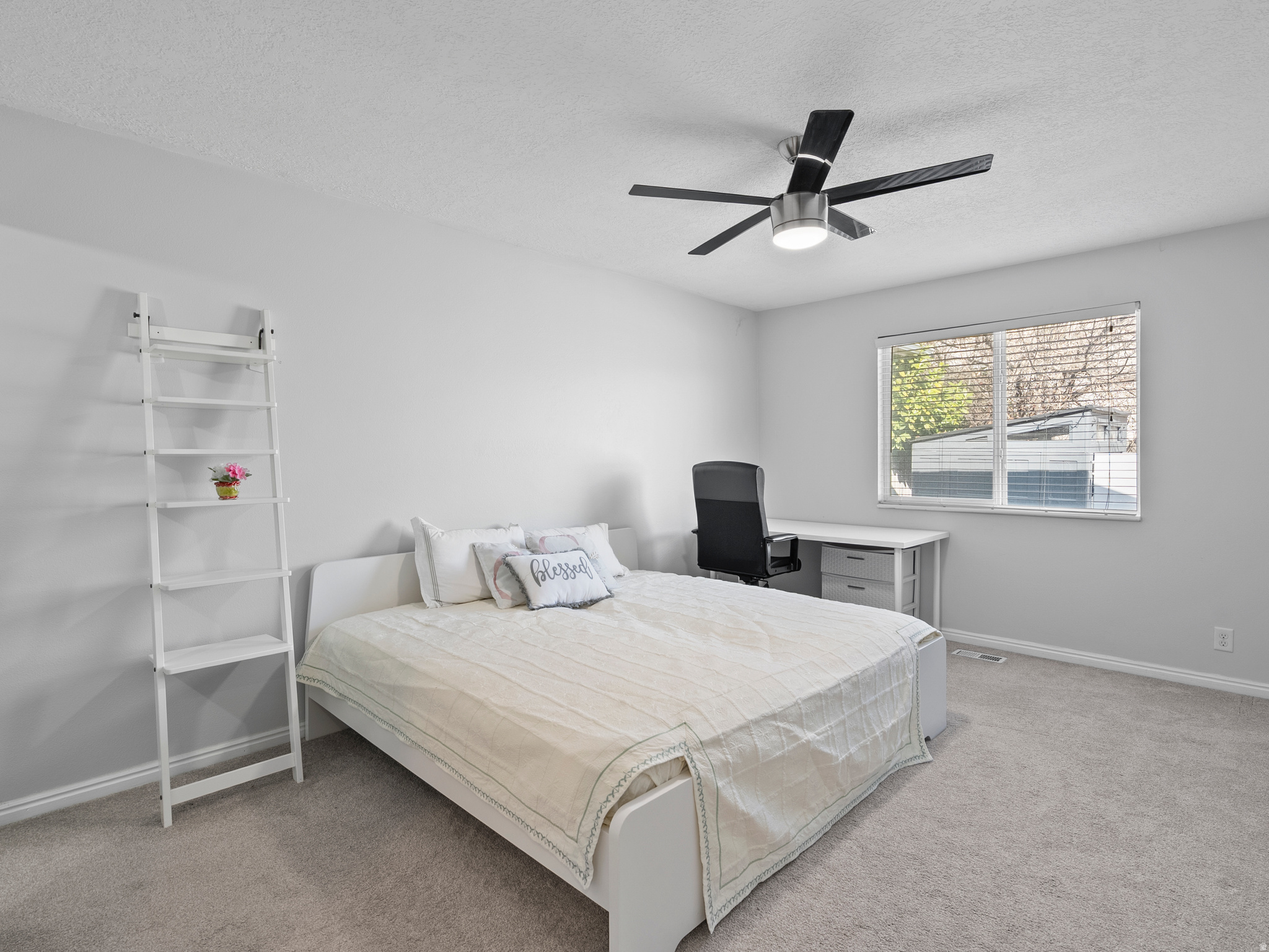 NORTH MEADOW - Residential Income