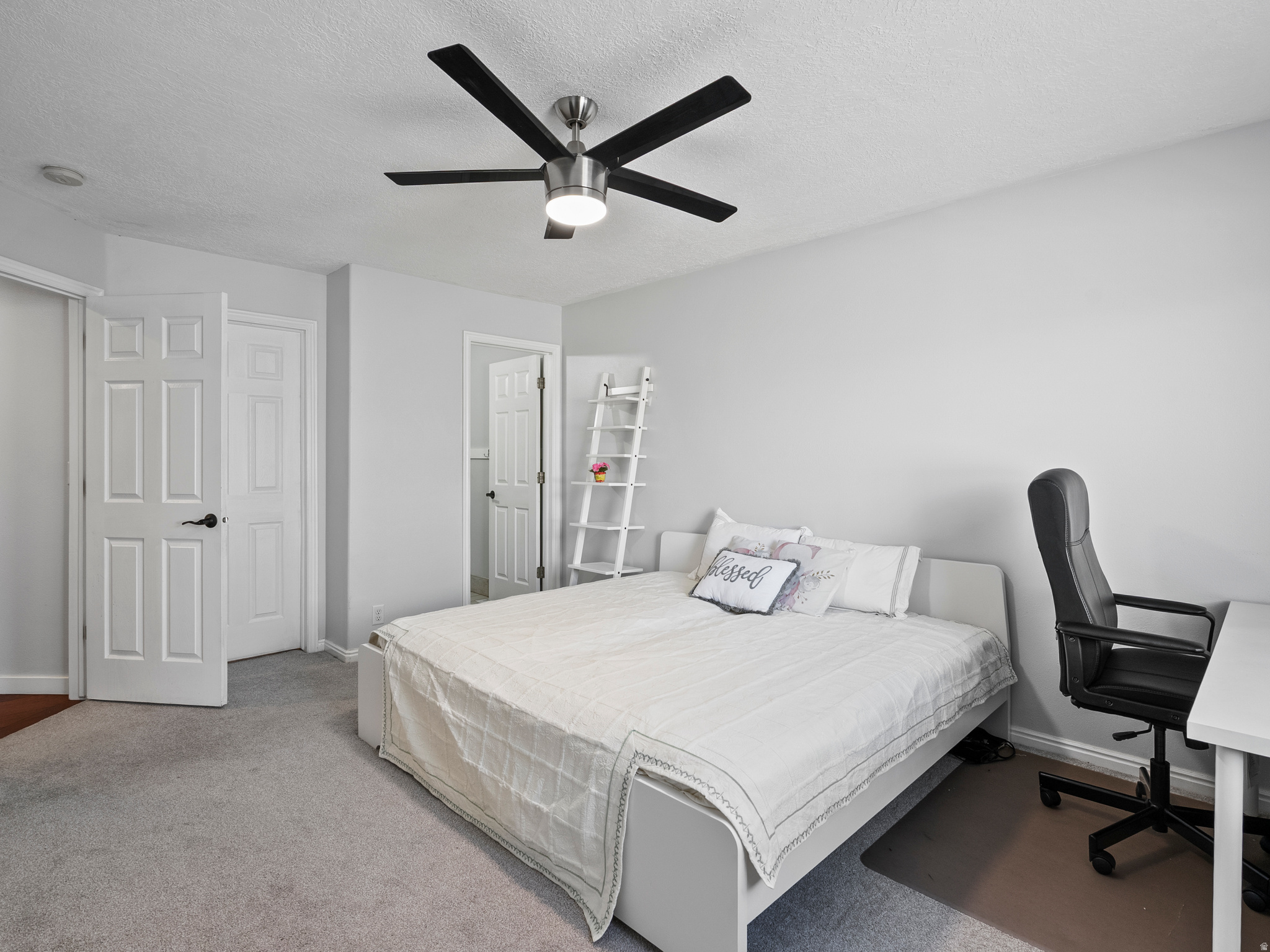 NORTH MEADOW - Residential Income