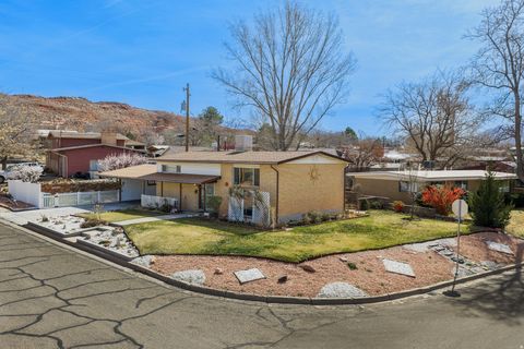 Tiny photo for 738 LOCUST LN, Moab, UT 84532 (MLS # 2143537)