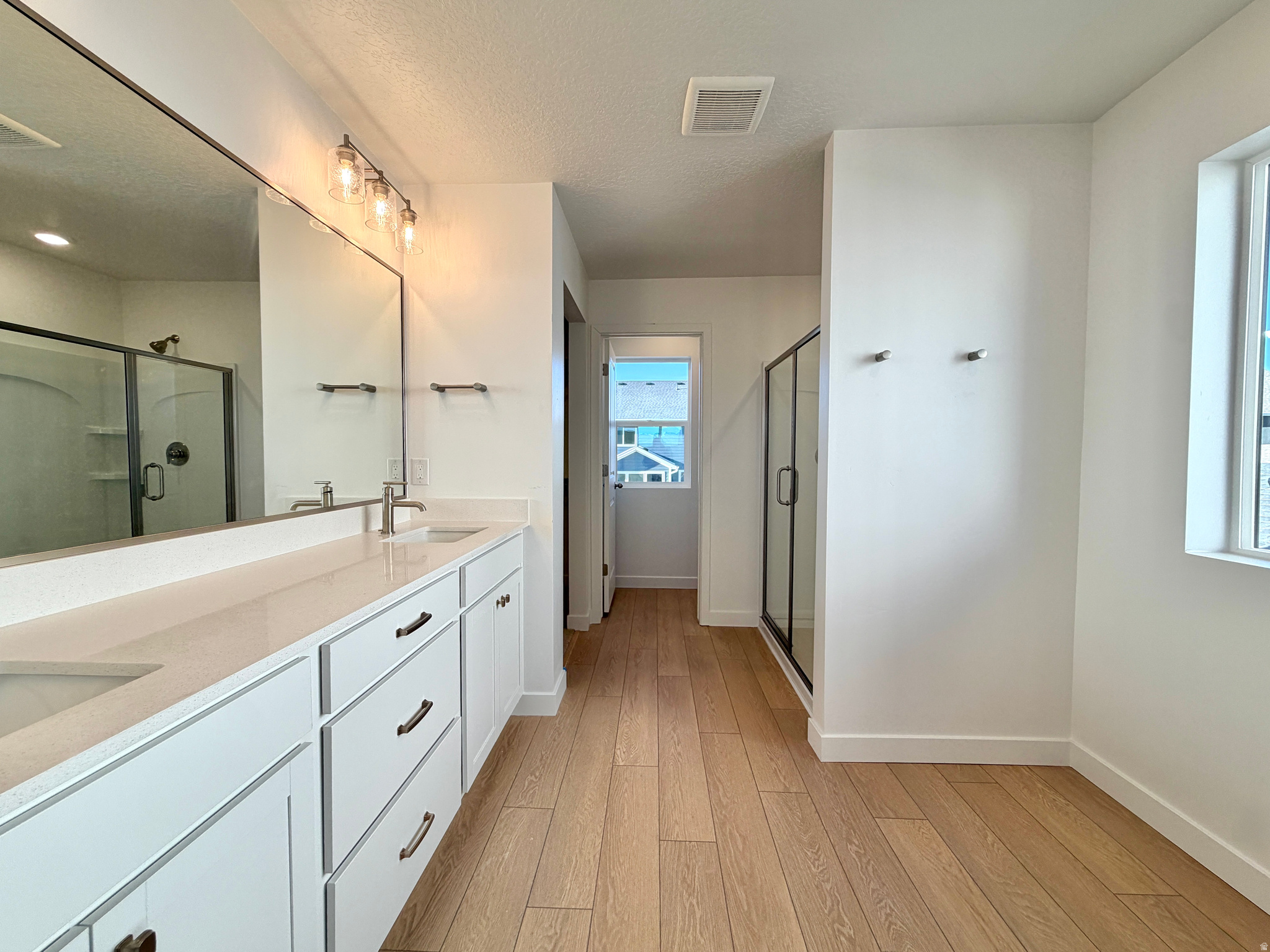 FIREFLY - Residential