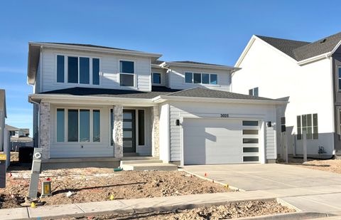 Photo of 3025 N SUMMER WOOD DR #645, Eagle Mountain, UT 84005 (MLS # 2149930)
