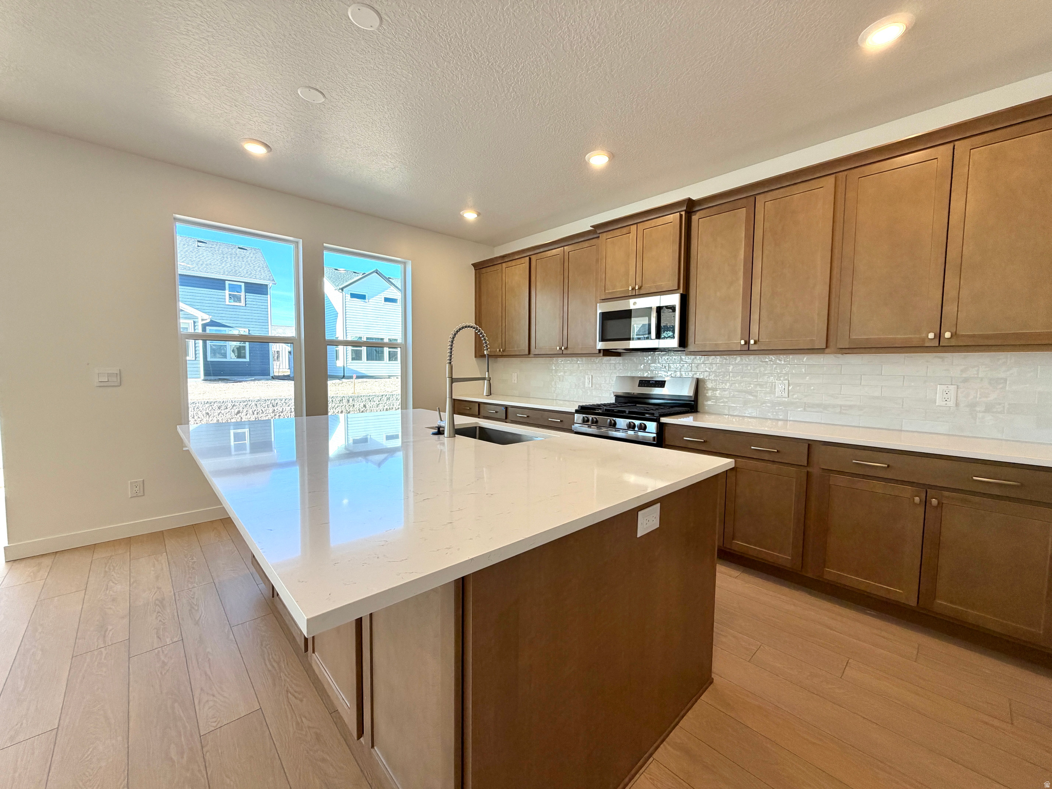 FIREFLY - Residential